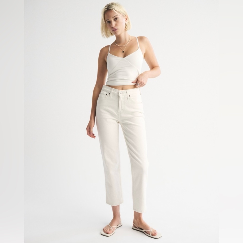Curve Love Cropped Straight Jeans